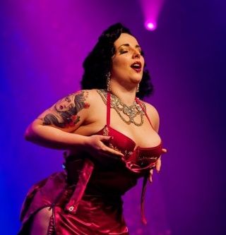 Neo Retro - Cours D Effeuillage Burlesque