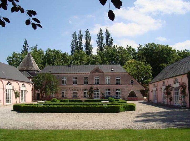 Le Chateau Bagatelle